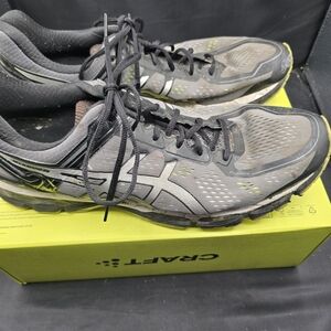Asics Men's Black and Gray‎ Athletic Shoes